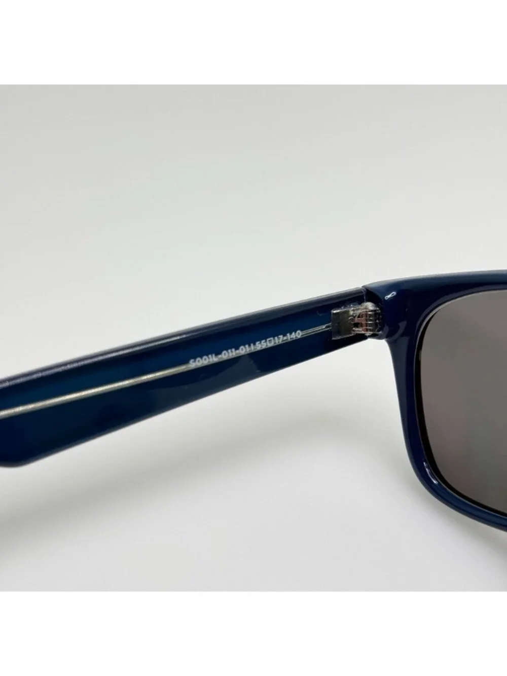 Toms Sunglasses S001L-001-01 Classic 101 55-17-140
